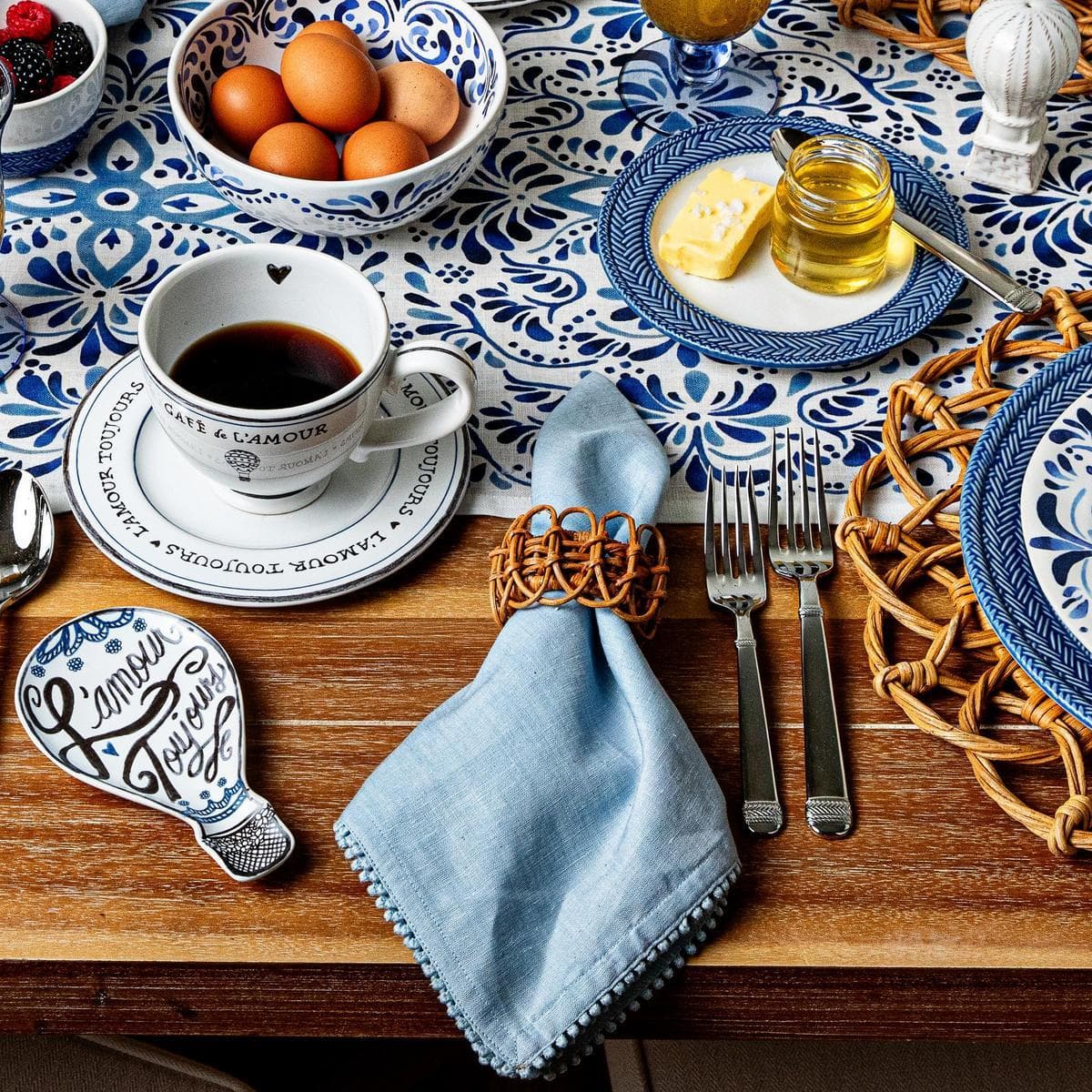 Juliska Provence Rattan Napkin Ring - Natural - Image 4
