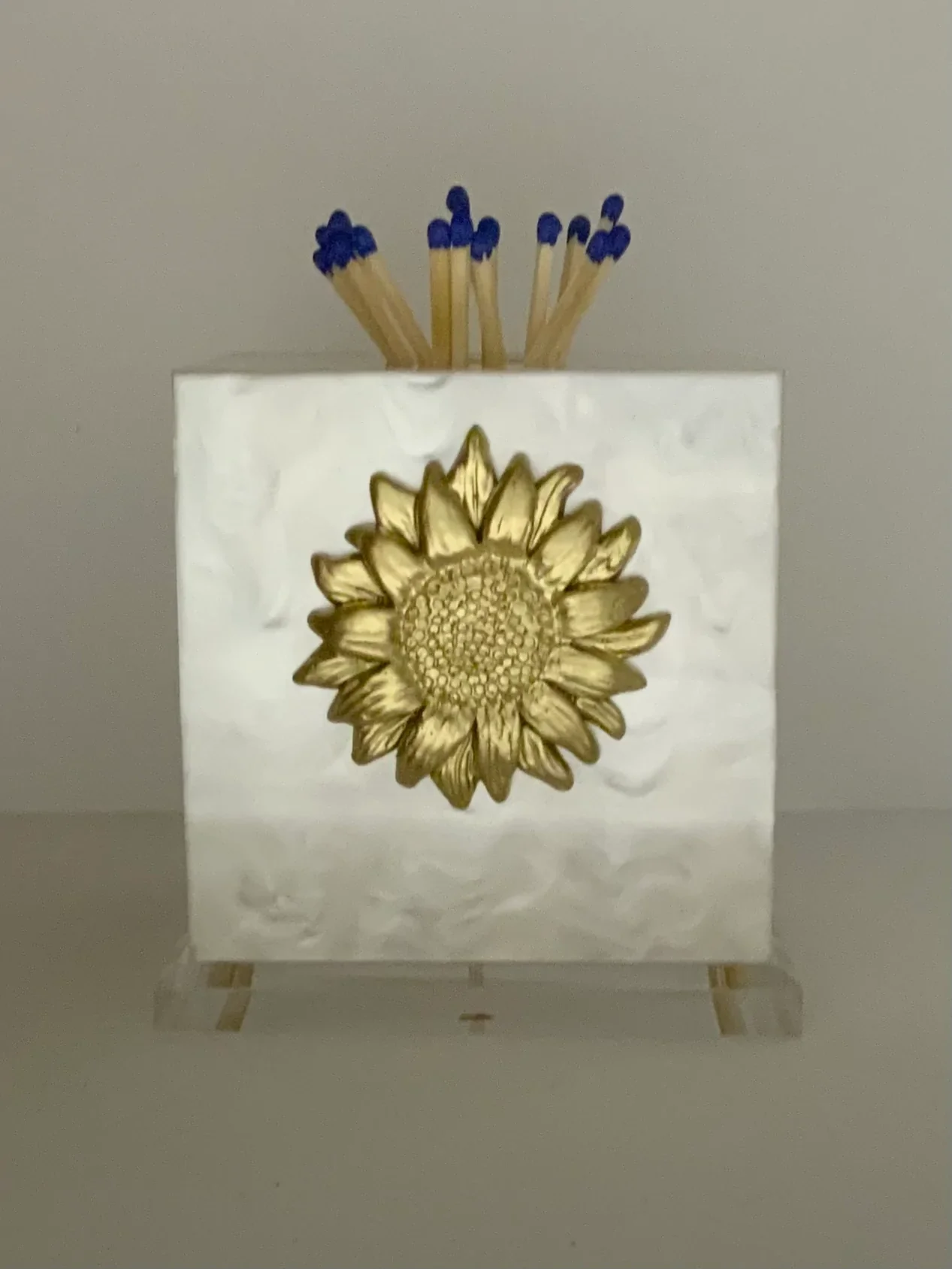 Southern Tribute Pearl Sunflower Match Strike